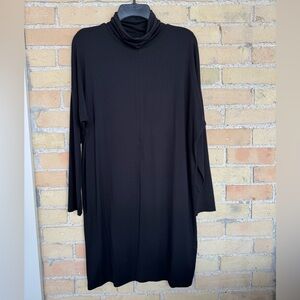 Isle Black Turtleneck Tunic/Dress